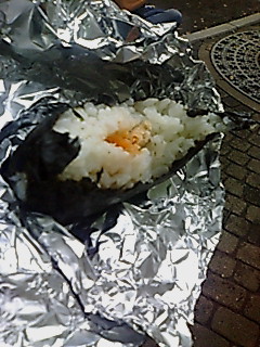 シャケおにぎり.jpg