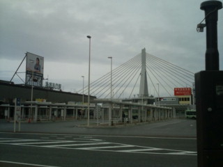 青森駅前.jpg